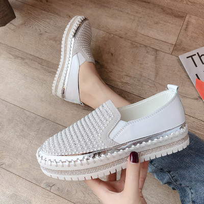 Alkalmi női cipő kövekkel ezüst és fekete színben