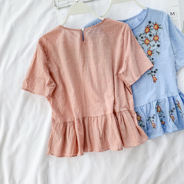 Bluza casual dama cu decolteu O in mai multe culori cu broderie