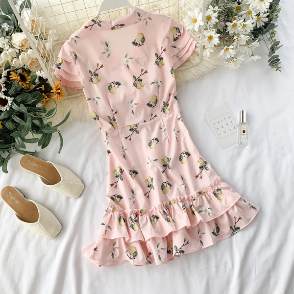 Rózsaszín és virágmintás rövid ujjú női ruha