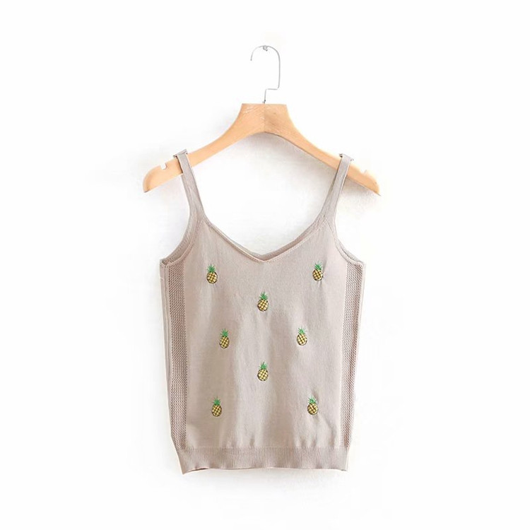 Дамски потник от тънко плетиво с бродерия ананас 