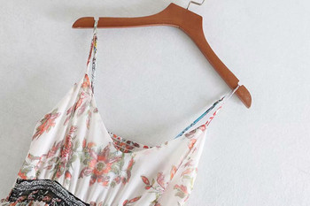 Дамска рокля от шифон с тънки презрамки и ластик на талията