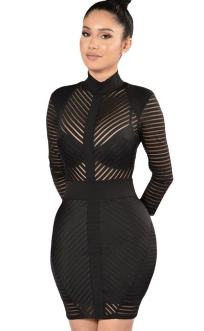 Rochie eleganta de dama cu maneci 3/4 si guler inalt in alb si negru