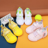 Adidași moderni pentru copii în trei culori pentru fete și băieți