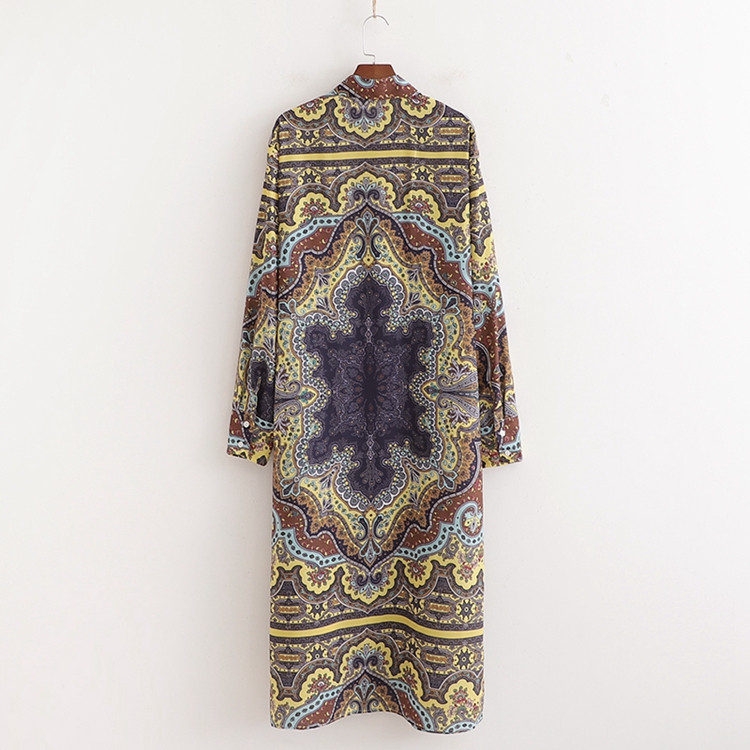 Rochie lungă de damă cu fante laterale și mâneci lungi