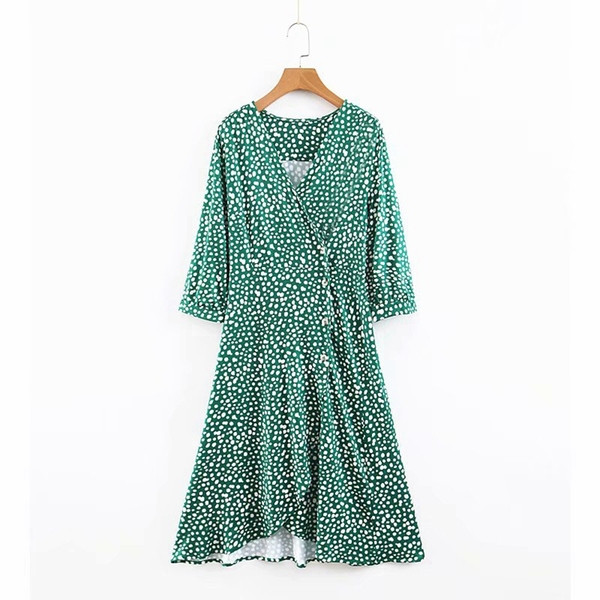 Rochie casual de dama cu inchidere laterala si maneci lungi de culoare verde