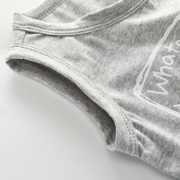 Maiou pentru copii pentru baieti - de culoare gri cu aplicatie