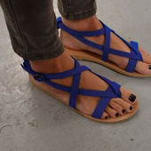 Sandale casual dama cu talpa plate in albastru, negru si bej