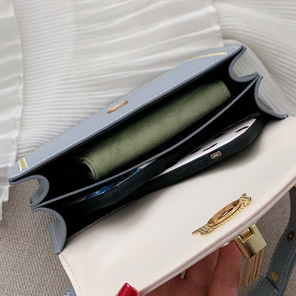 Geanta de dama moderna cu decor metalic in mai multe culori