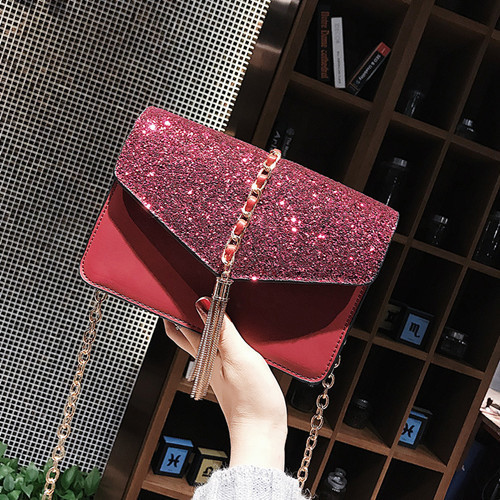 Geanta eleganta cu efect stralucitor in mai multe culori