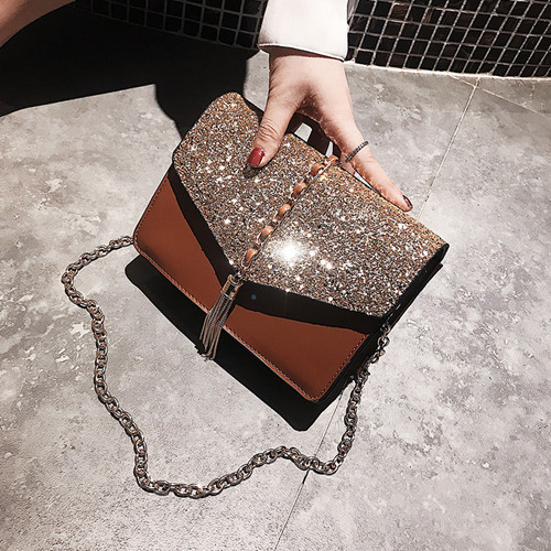 Geanta eleganta cu efect stralucitor in mai multe culori