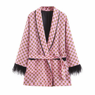 Geaca de dama moderna cu cravata in talie si franjuri pe maneci