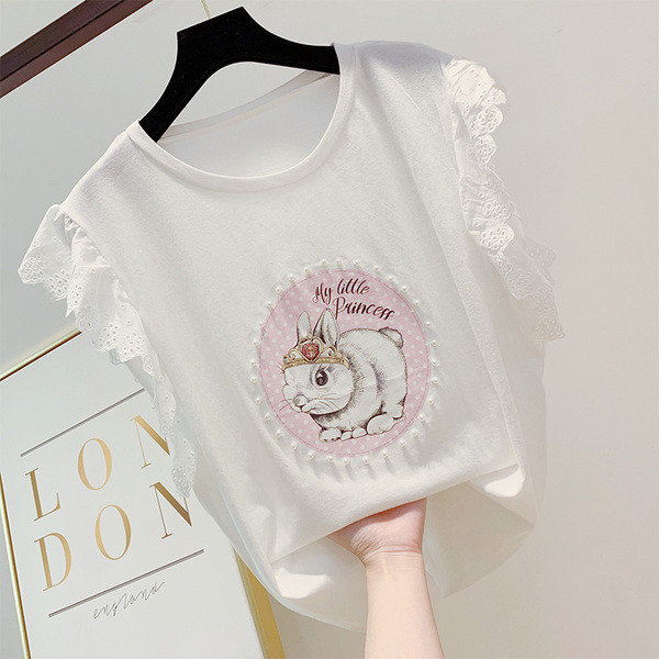 Bluză de damă modernă cu decor din dantelă și perle