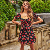 Модерна дамска рокля с къс ръкав и панделка с флорален десен