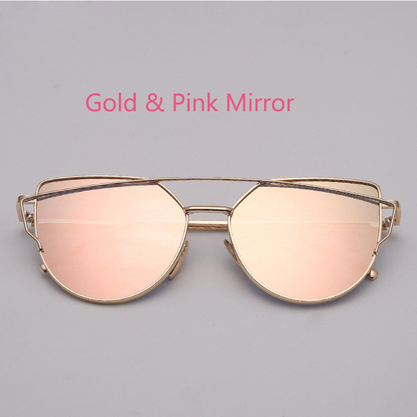 Дамски стилни  слънчеви очила в няколко цвята 