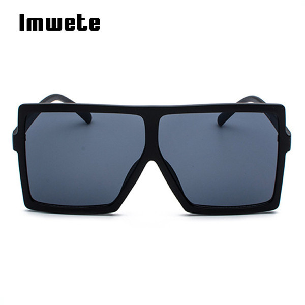 Model NOU de ochelari de soare de dama cu forma patrata in mai multe culori