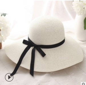 Modern női strandkalap szalaggal több színben