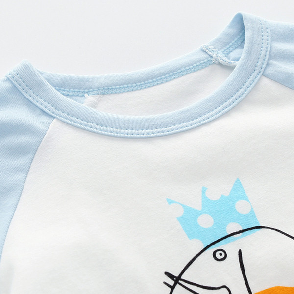 Tricou pentru copii pentru baieti - cu aplicatie si maneci scurte