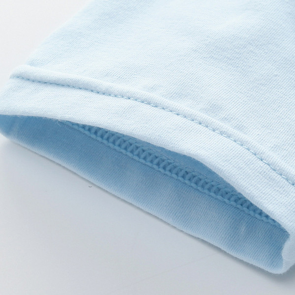 Tricou pentru copii pentru baieti - cu aplicatie si maneci scurte