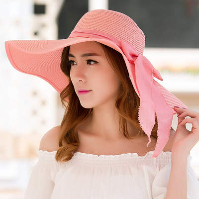 Дамска шапка с панделка в няколко различни цвята