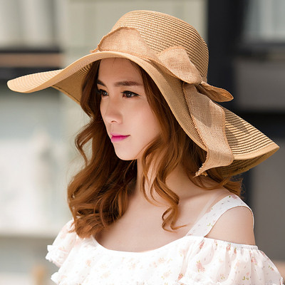 Дамска шапка с панделка в няколко различни цвята