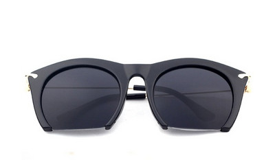 Ochelari de soare de zi cu zi pentru femei în șapte culori