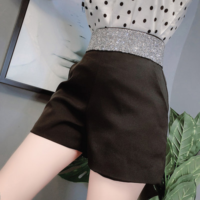 Pantaloni scurti eleganti de dama cu talie inalta in alb-negru