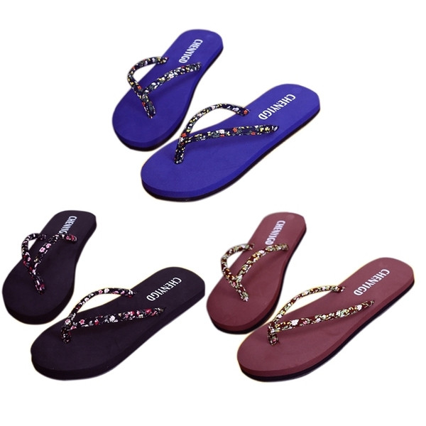 Papuci casual de dama in trei culori cu model floral