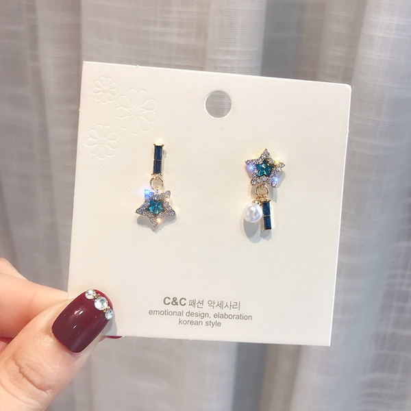 Cercei moderni de dama cu pietre colorate