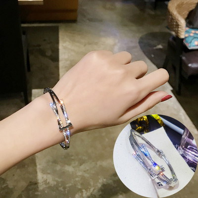 Bratara de dama actuala cu pietre in doua culori