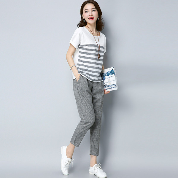 Set casual pentru femei din două părți, inclusiv un tricou și pantaloni de culoare gri