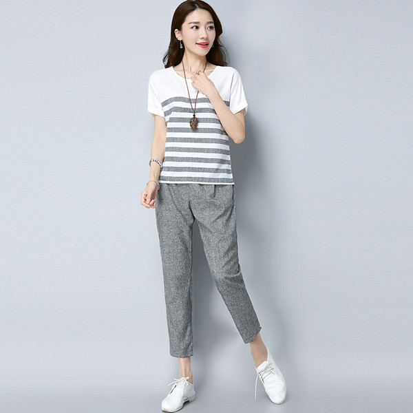 Set casual pentru femei din două părți, inclusiv un tricou și pantaloni de culoare gri