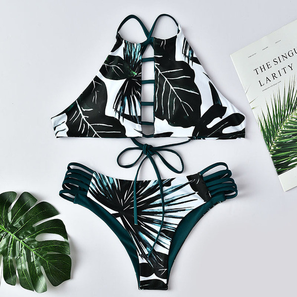 Costum de baie de dama modern cu motive florale in doua modele