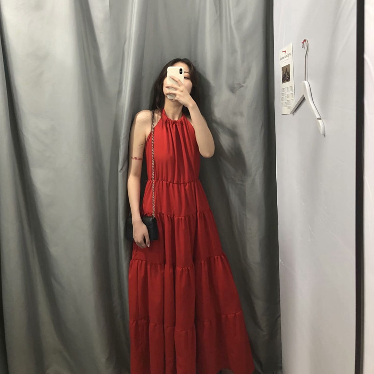 Rochie lejeră lungă de damă cu legături în talie în roșu