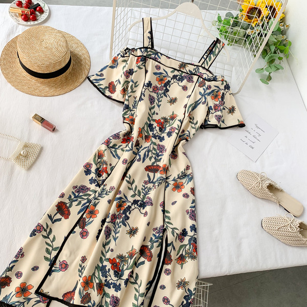 Rochie de dama cu model floral si bretele