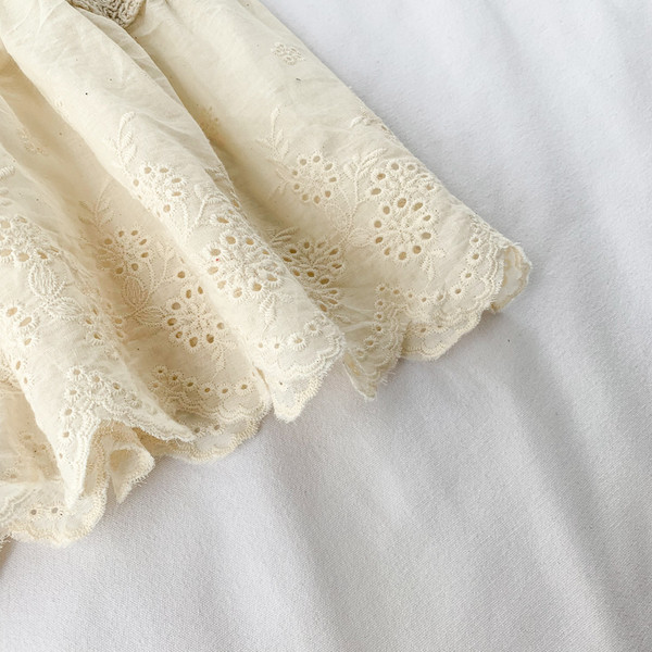 Maieu de damă tricotat cu bretele subțiri în două culori