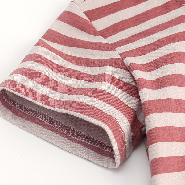 Tricou pentru copii cu nasturi si aplicatie-pentru baieti