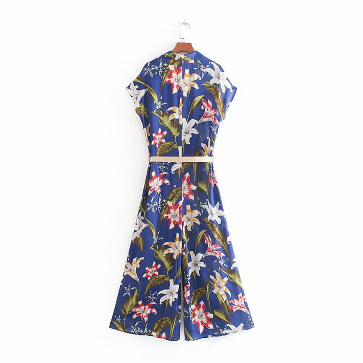 Salopetă largă de damă, cu mâneci scurte și curea cu model floral