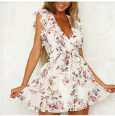 Rochie moderna de dama cu decolteu in V si motiv floral