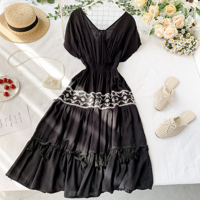 Дамска дълга рокля с V-образно деколте в няколко цвята