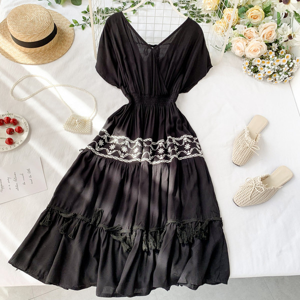 Дамска дълга рокля с V-образно деколте в няколко цвята