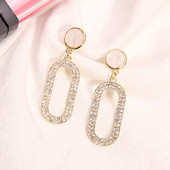 Cercei eleganti de dama cu pietre decorative