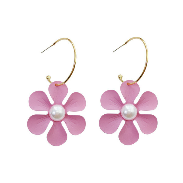 Cercei eleganti de dama in roz cu forma unei flori