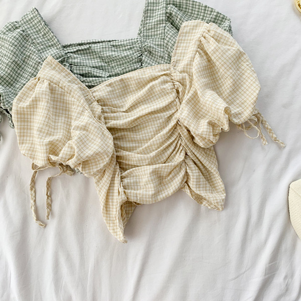 Női rövid kockás blúz gumival