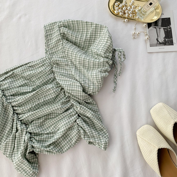 Női rövid kockás blúz gumival