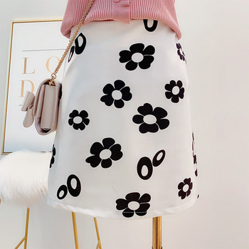 Fusta de dama cu model floral in trei culori