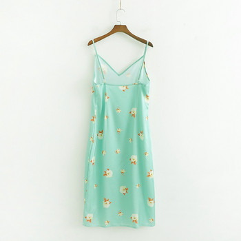 Дамска ежедневна рокля с V-образно деколте и тънки презрамки в зелен цвят и флорален принт