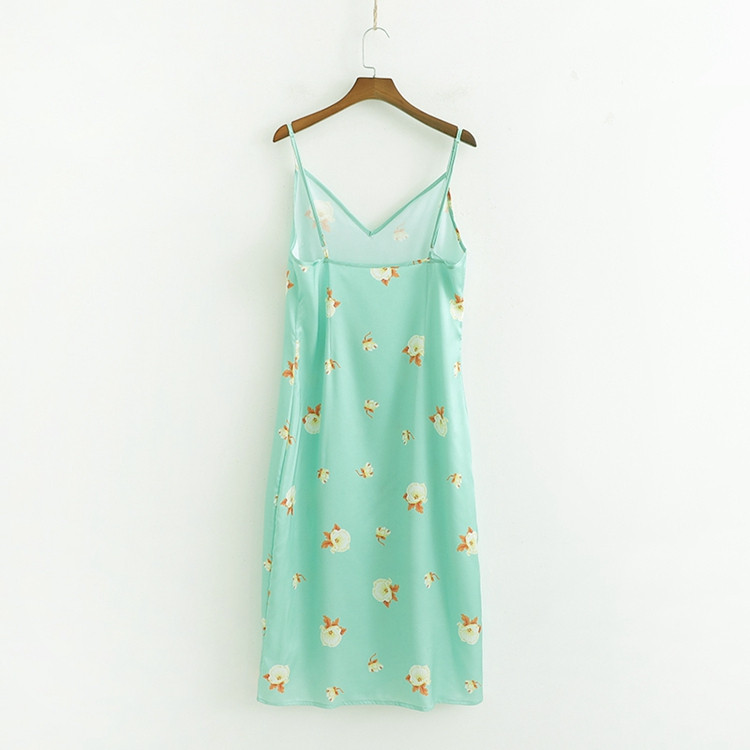 Дамска ежедневна рокля с V-образно деколте и тънки презрамки в зелен цвят и флорален принт