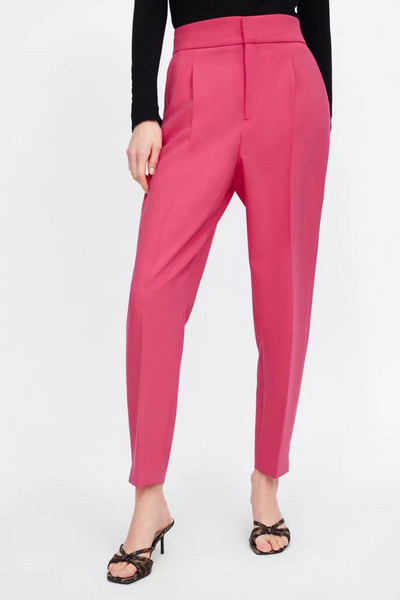 Елегантен панталон с висока талия и 9/10 дължина в розов цвят