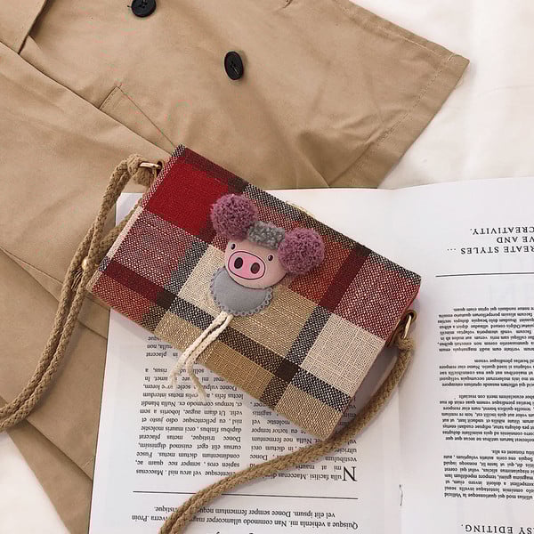 Geanta de dama moderna cu element 3D in trei culori