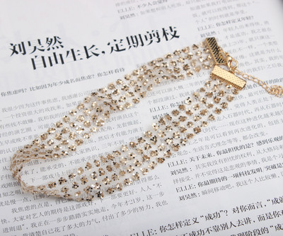 Colier modern de dama de culoare auriu si argintiu